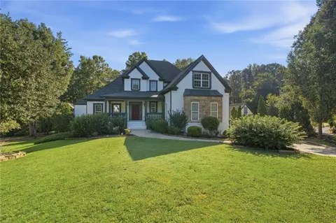 704 Summerbrooke Court