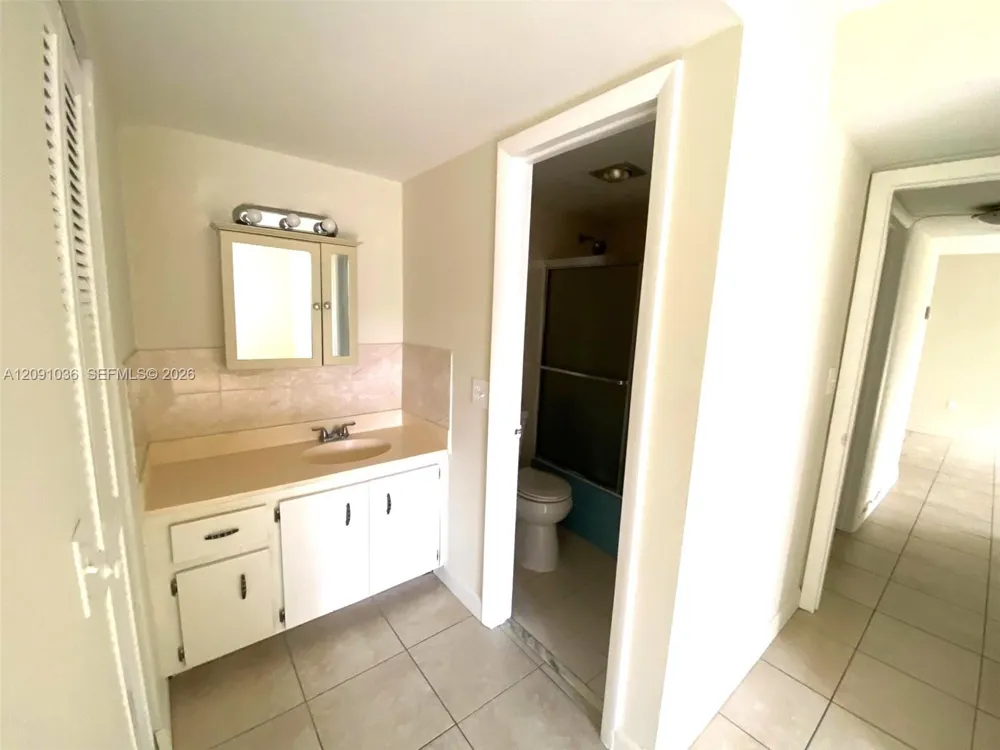 Address Not Shown Sunny Isles Beach, FL 33160