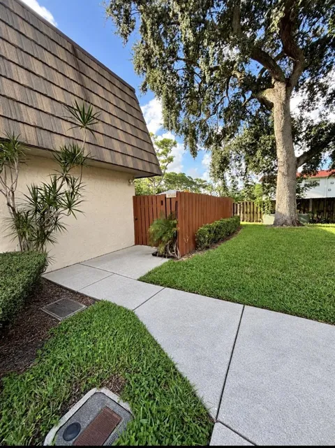 4039 Palm Bay Circle #B