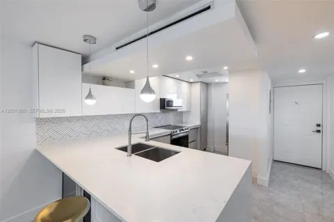 2903 Miami Beach Blvd #1003