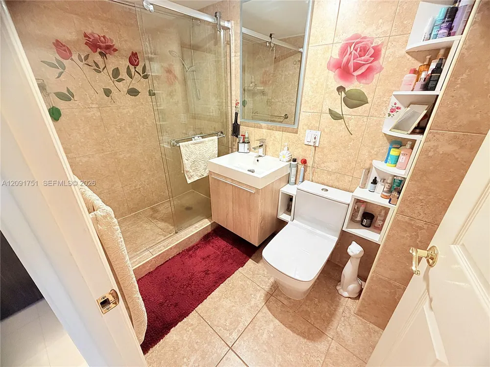 290 174th St #611 Sunny Isles Beach, FL 33160