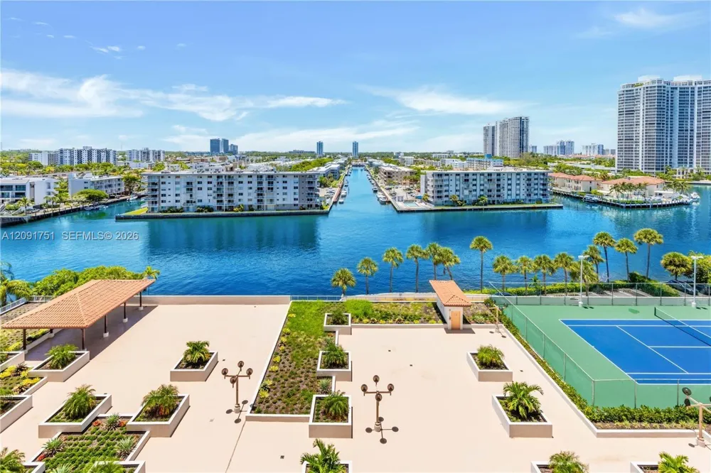 290 174th St #611 Sunny Isles Beach, FL 33160