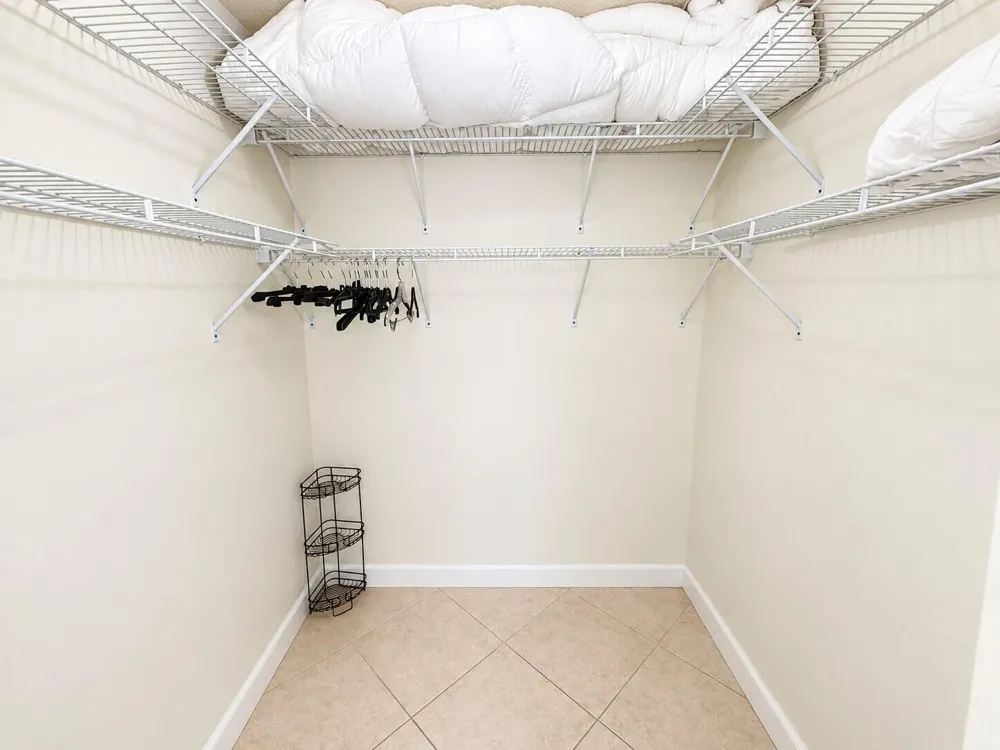 17021 BAY ROAD #816 Sunny Isles Beach, FL 33160