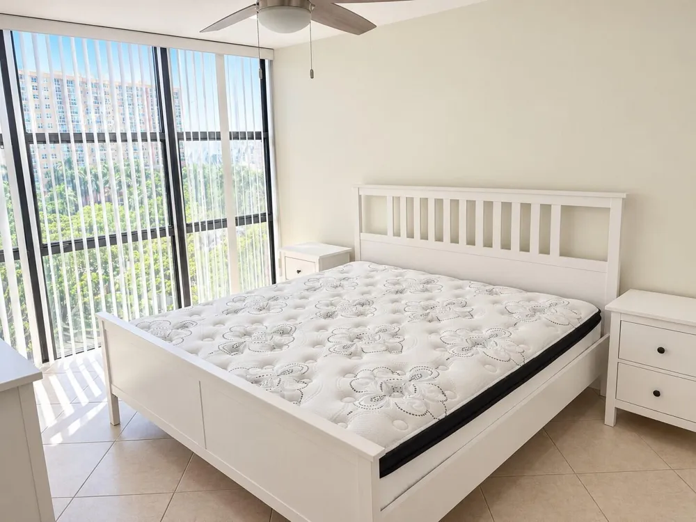 17021 BAY ROAD #816 Sunny Isles Beach, FL 33160