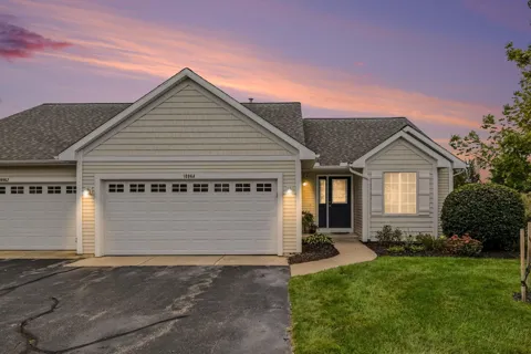 10964 Cranberry Court