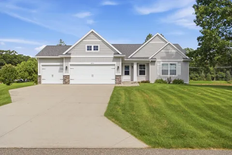 2076 Poplar Court