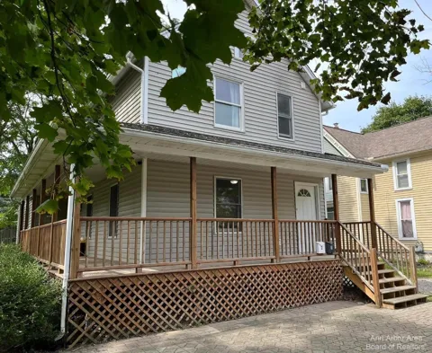 625 Adams Street