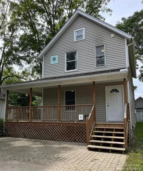 625 Adams Street