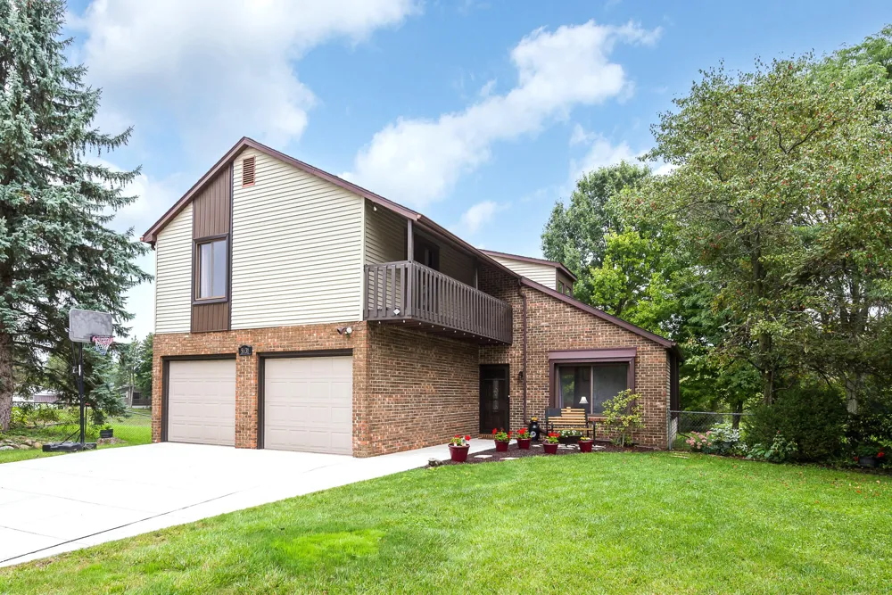 5631 Winslow Court Ypsilanti, MI 48197