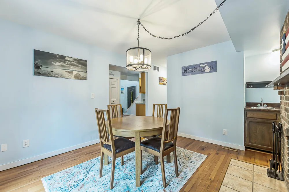 5631 Winslow Court Ypsilanti, MI 48197