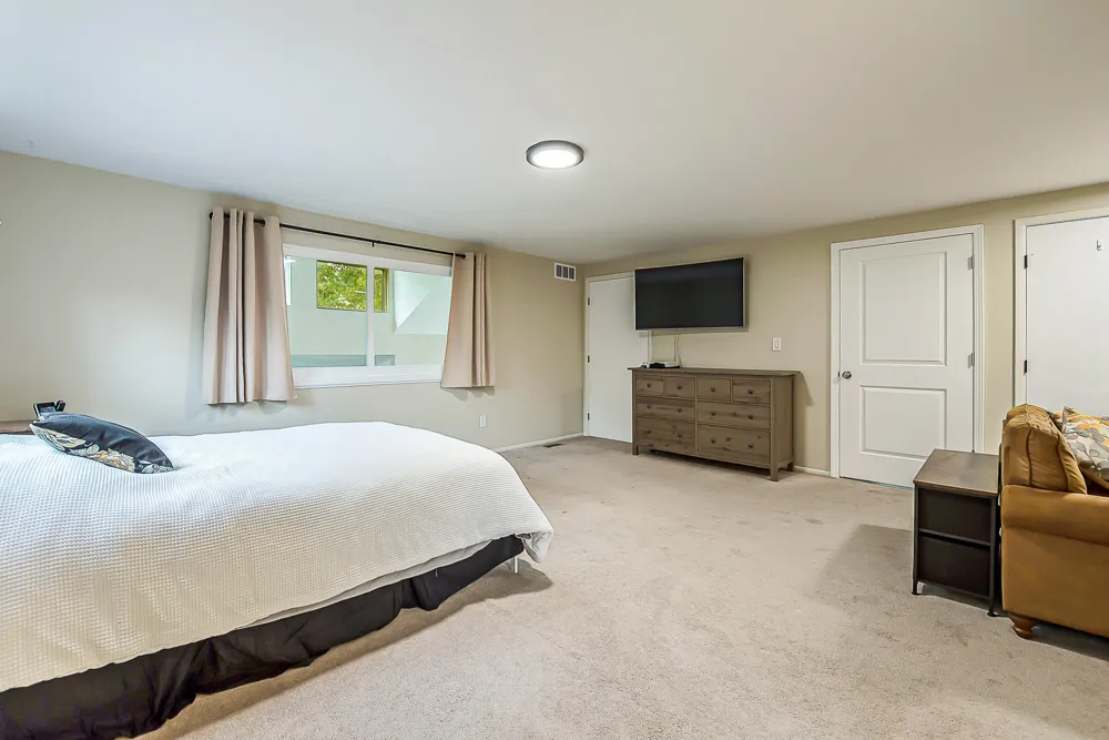 5631 Winslow Court Ypsilanti, MI 48197
