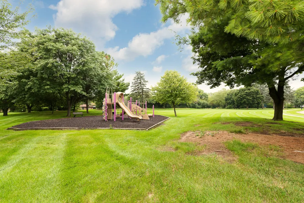 5631 Winslow Court Ypsilanti, MI 48197