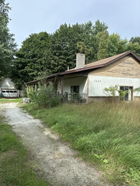 3435 Automobile Road