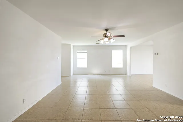 335 Cedron Chase San Antonio, TX 78253