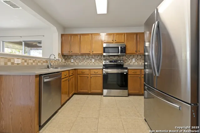 335 Cedron Chase San Antonio, TX 78253