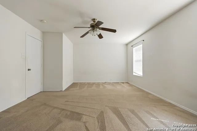 335 Cedron Chase San Antonio, TX 78253