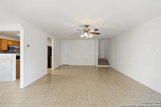 335 Cedron Chase San Antonio, TX 78253