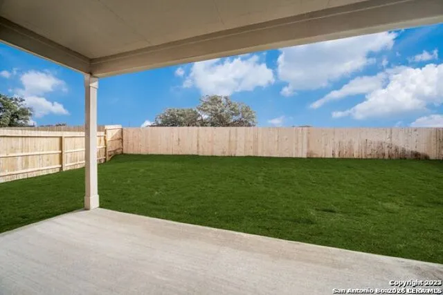 332 Aberdeen Boerne, TX 78015