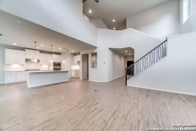 332 Aberdeen Boerne, TX 78015