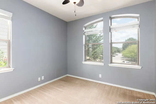 21503 DION VLG San Antonio, TX 78258