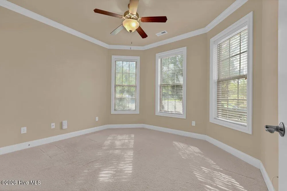 5917 Fayemont Court Wilmington, NC 28412
