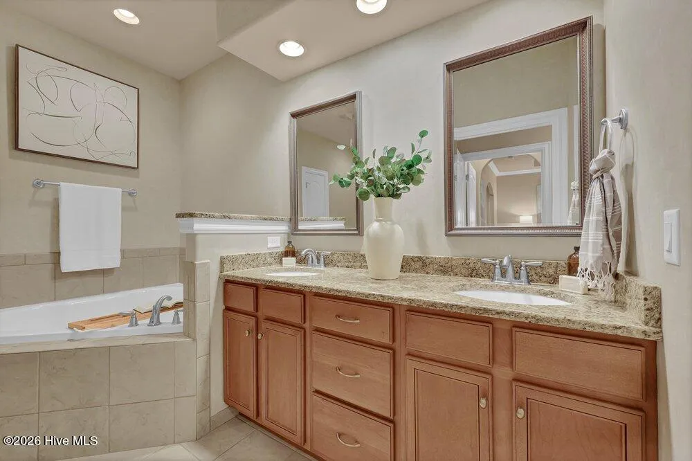 5917 Fayemont Court Wilmington, NC 28412