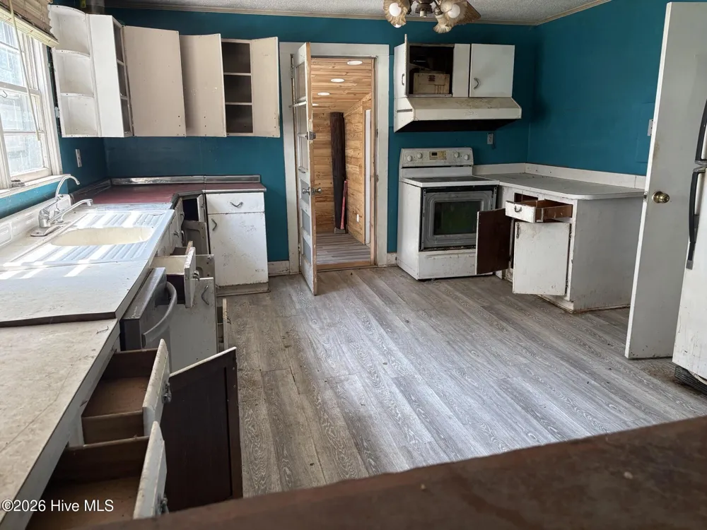 1549 Broad Street Edenton, NC 27932