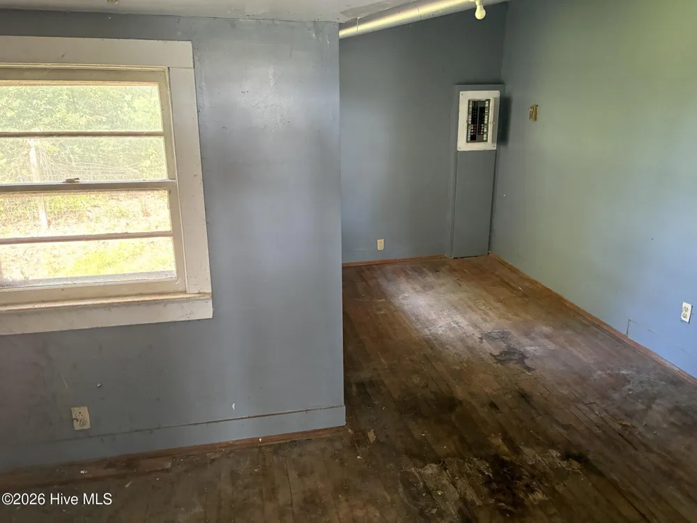 1549 Broad Street Edenton, NC 27932