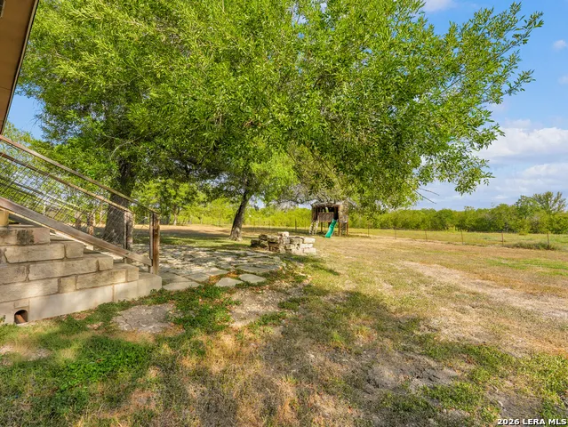 101 MONTZ PT Kyle, TX 78640
