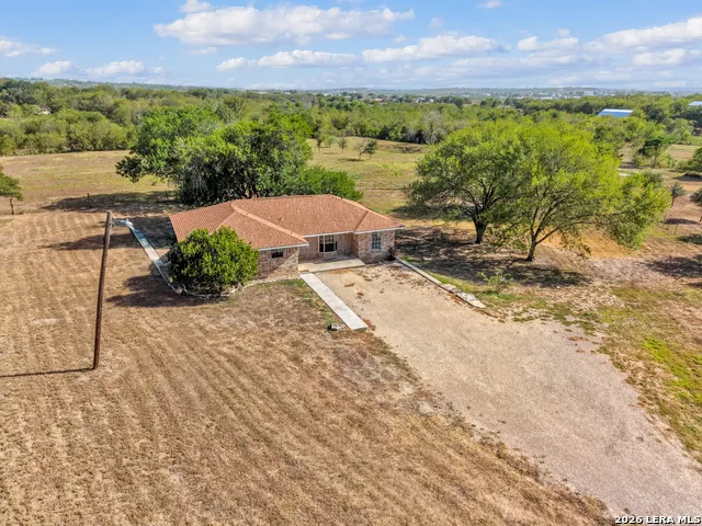 101 MONTZ PT Kyle, TX 78640