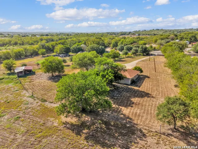 101 MONTZ PT Kyle, TX 78640