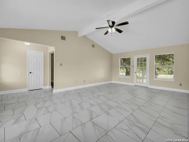 101 MONTZ PT Kyle, TX 78640