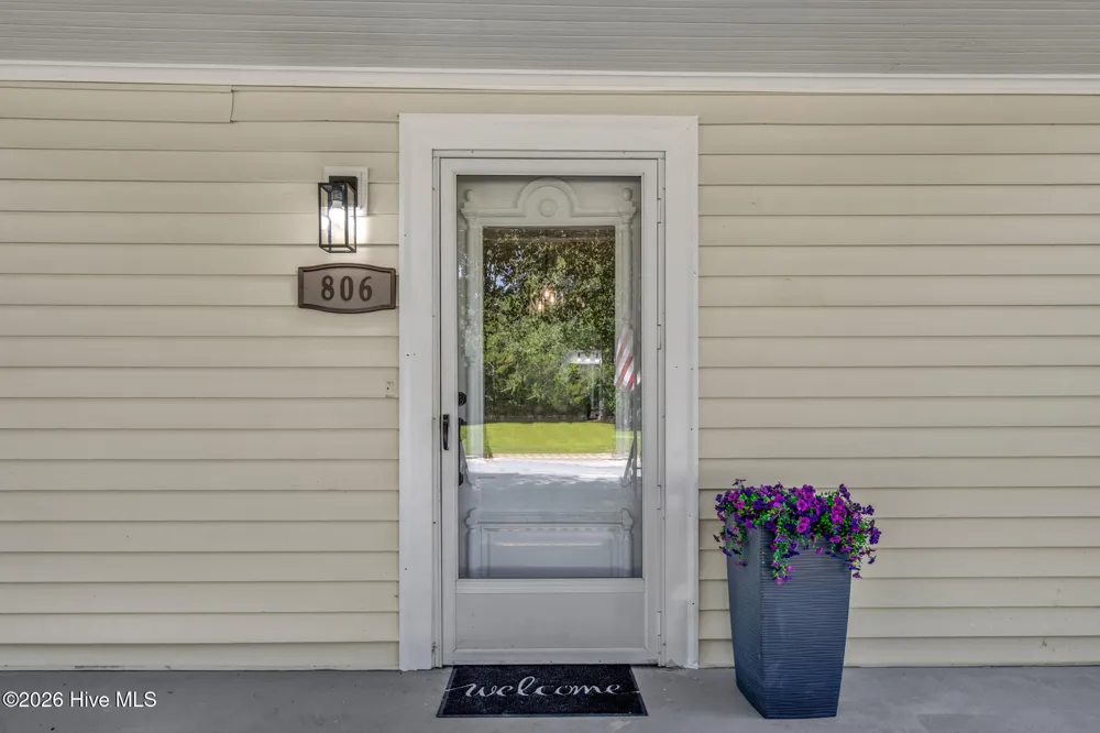 806 W Roseboro Street Roseboro, NC 28382