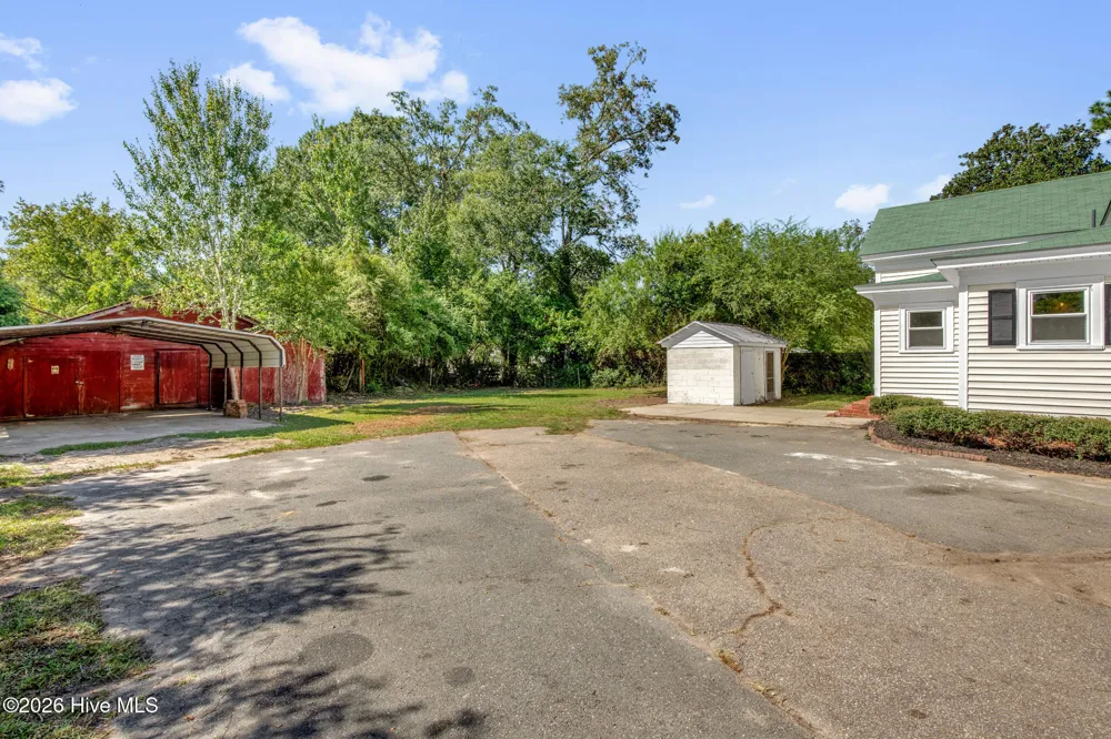 806 W Roseboro Street Roseboro, NC 28382