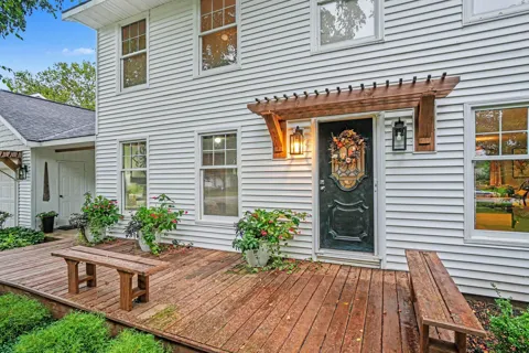 60 Gabriel Drive