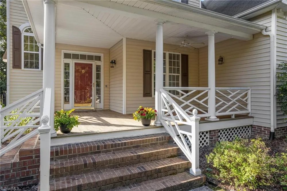 755 Arrowhead Loop Pittsboro, NC 27312