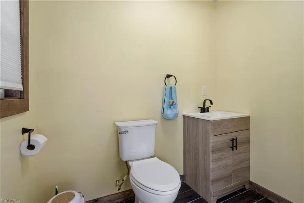 755 Arrowhead Loop Pittsboro, NC 27312