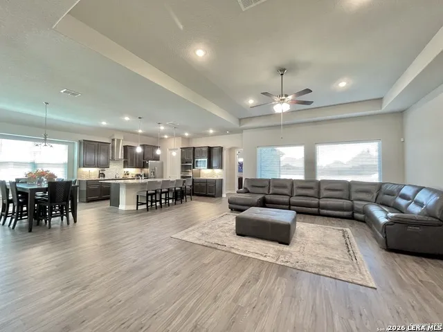 30527 SETTERFELD CIR Fair Oaks Ranch, TX 78015