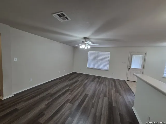 216 HEREFORD ST Cibolo, TX 78108