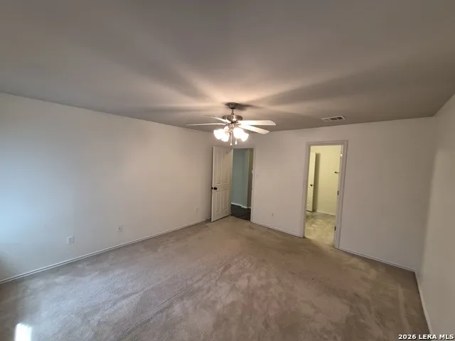 216 HEREFORD ST Cibolo, TX 78108