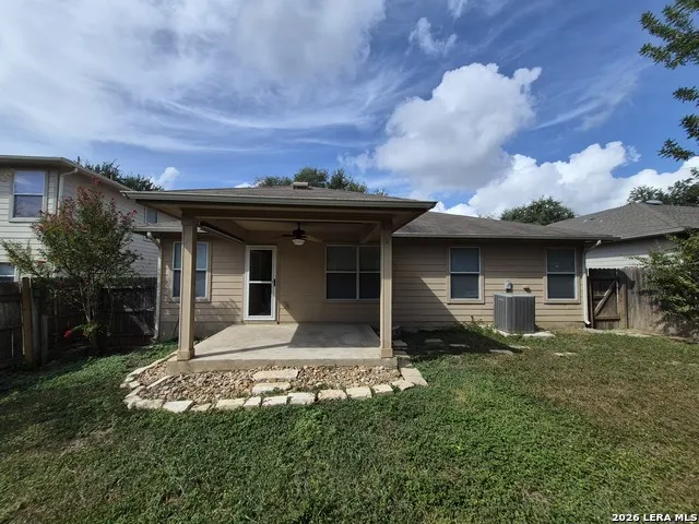 216 HEREFORD ST Cibolo, TX 78108