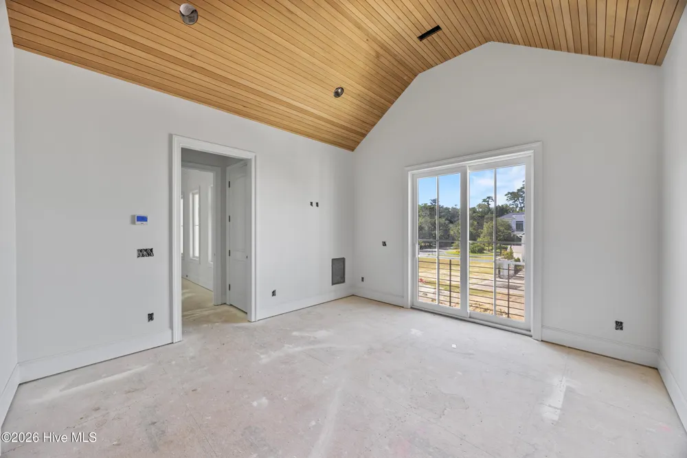 333 Airlie Road Wilmington, NC 28403