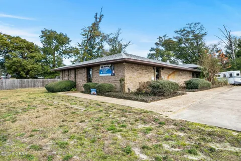4740 Highway 389