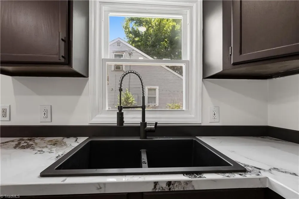 1310 Marne Street Winston-Salem, NC 27107