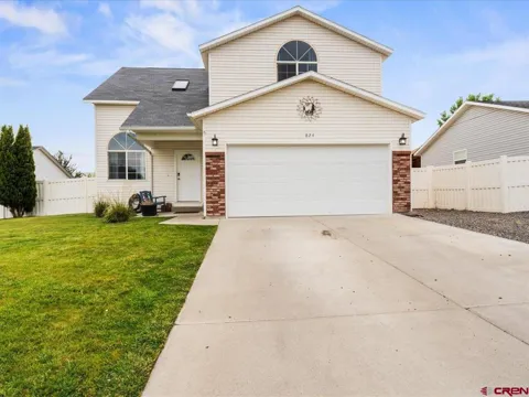 824 Cow Bell Court