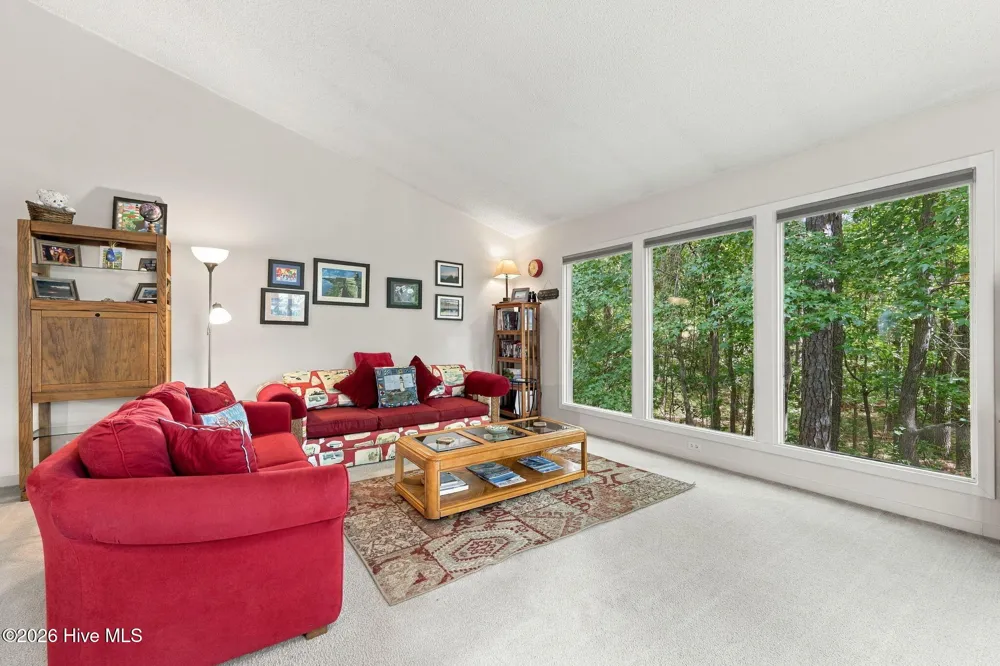 6229 Harbourside Drive New Bern, NC 28560