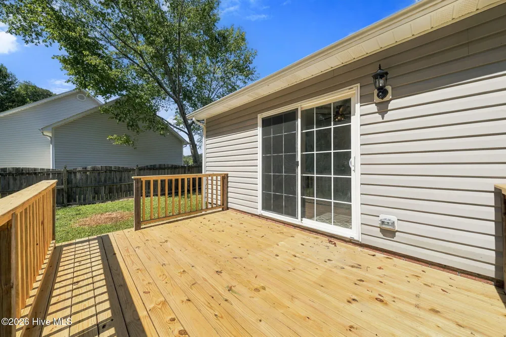 112 Orkney Drive Jacksonville, NC 28540