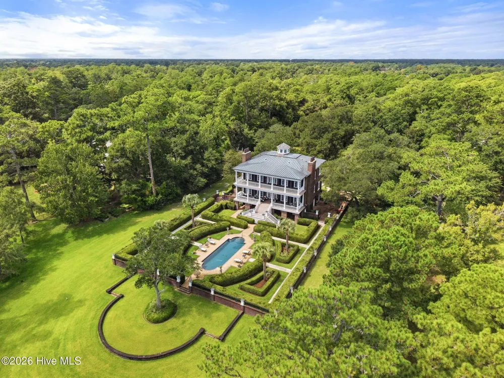 7903 Masonboro Sound Road Wilmington, NC 28409