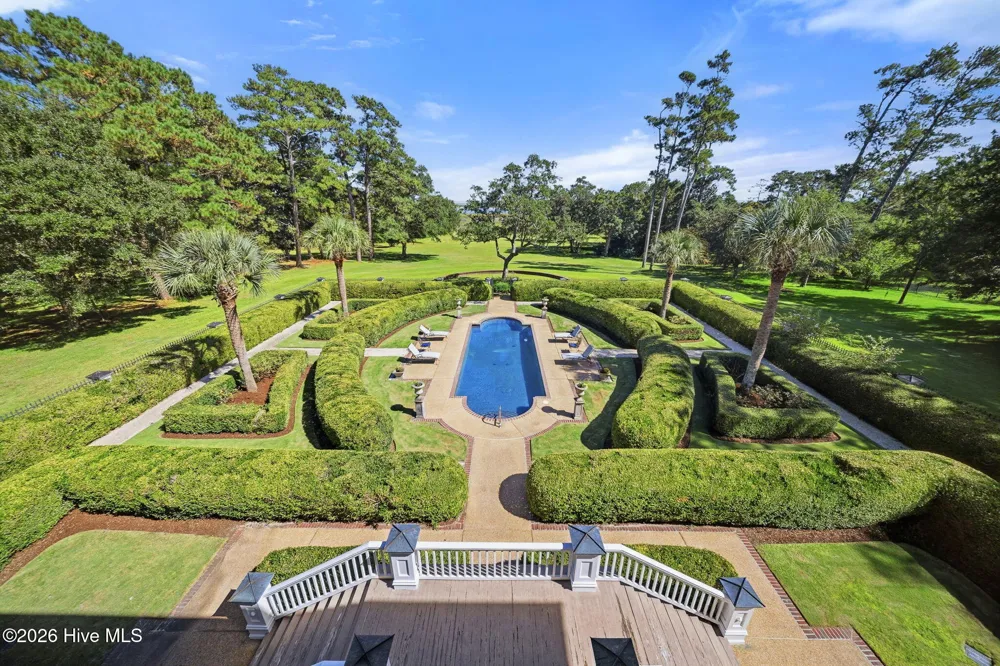 7903 Masonboro Sound Road Wilmington, NC 28409