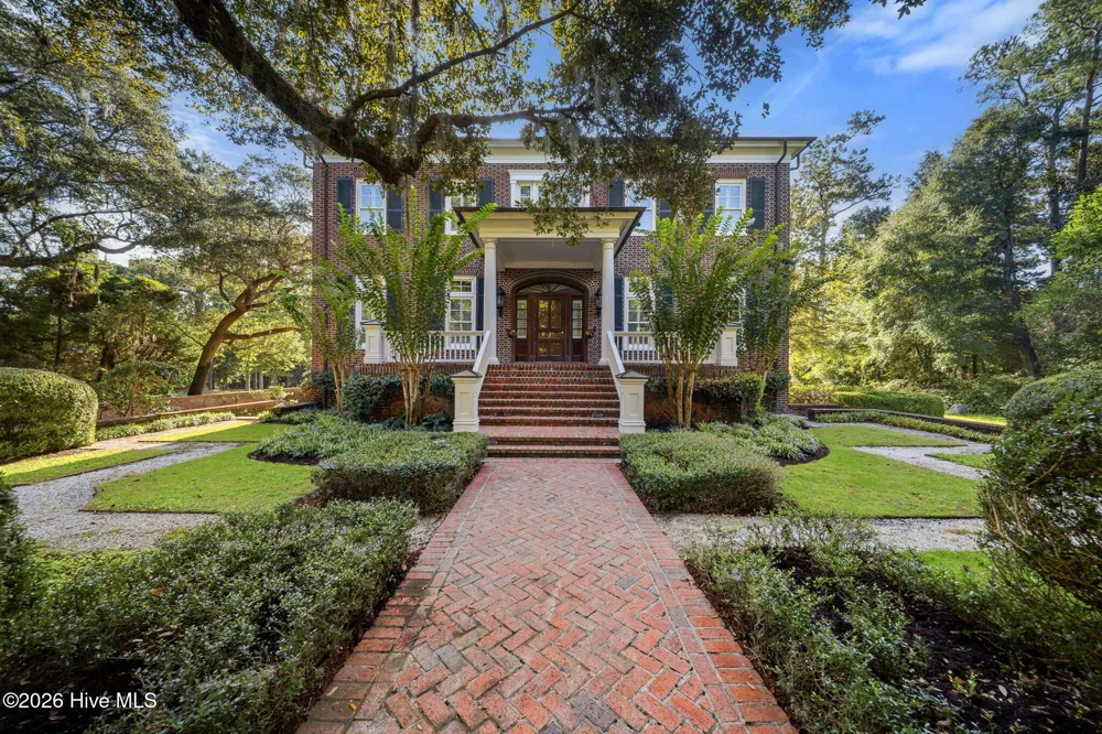 7903 Masonboro Sound Road Wilmington, NC 28409